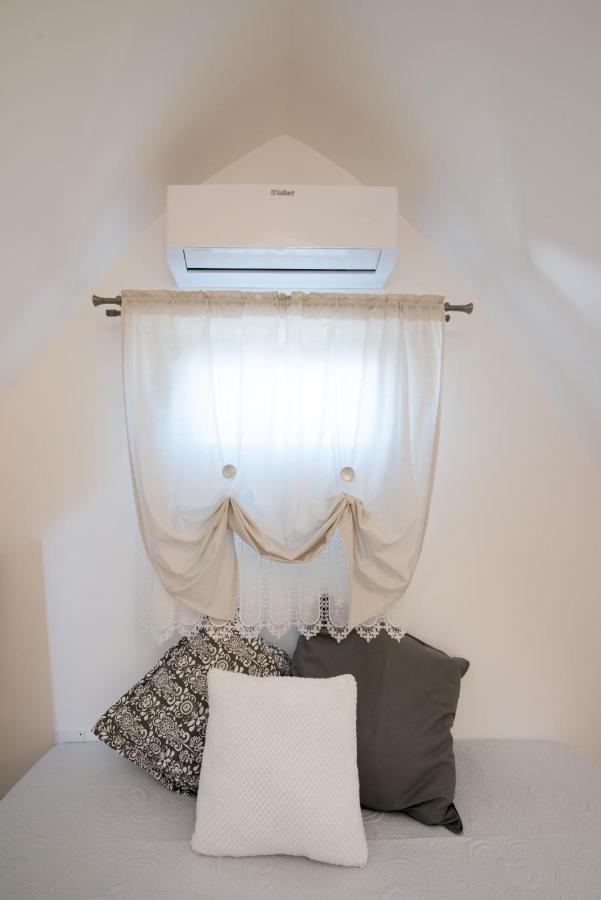 Il Vecchio Frantoio Bed & Breakfast Pezze Di Greco Eksteriør bilde